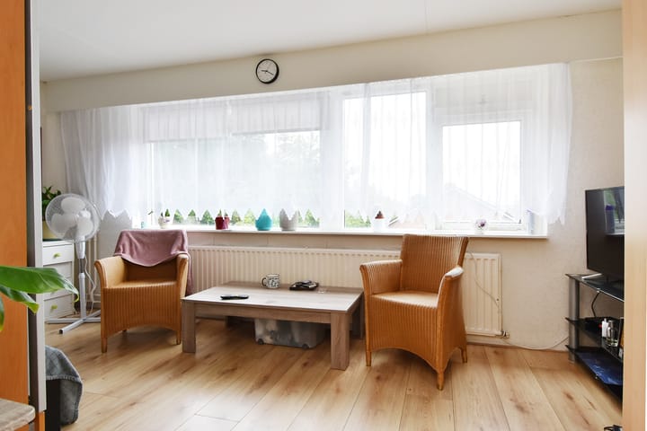 Photo 20 of Merelstraat 18