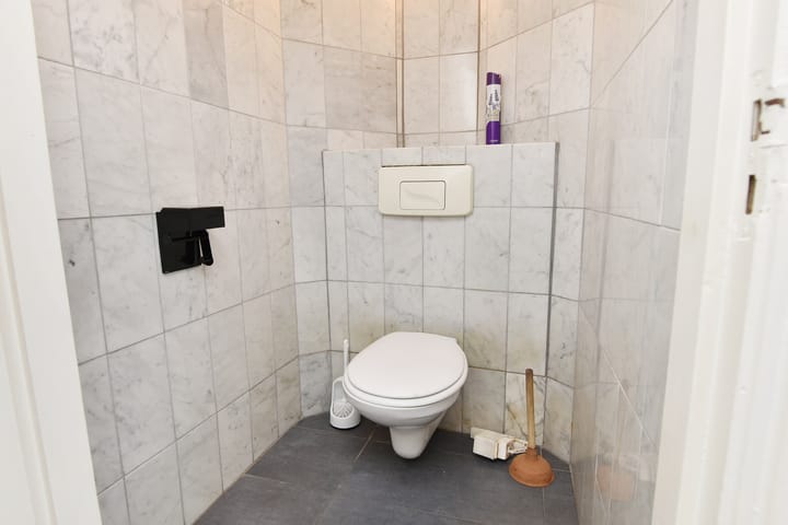 Photo 25 of Merelstraat 18