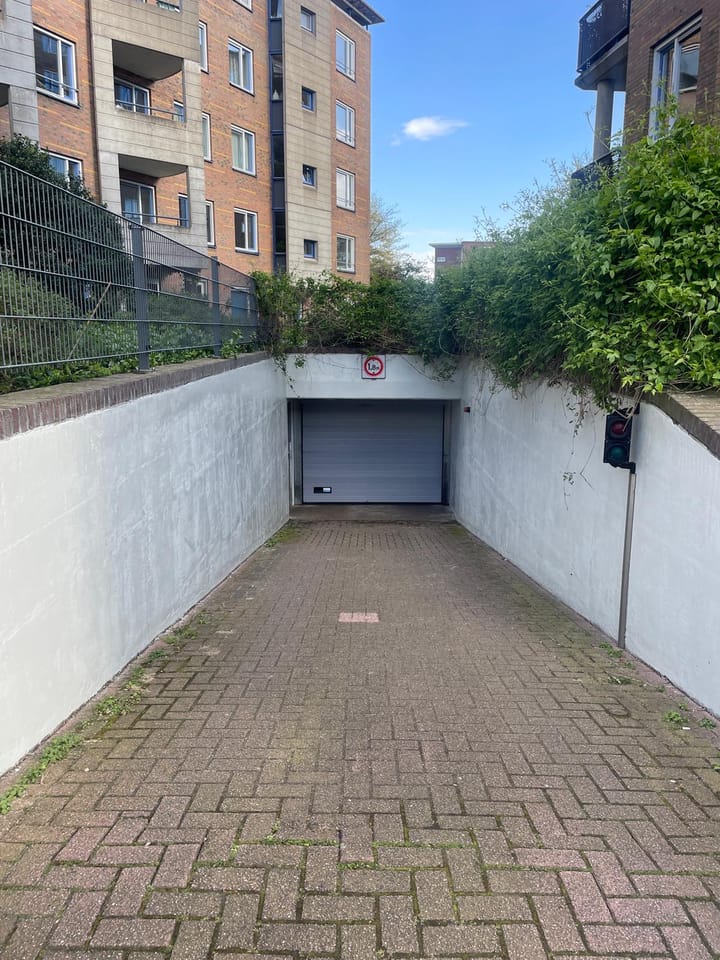 Photo 2 of De Wittenkade