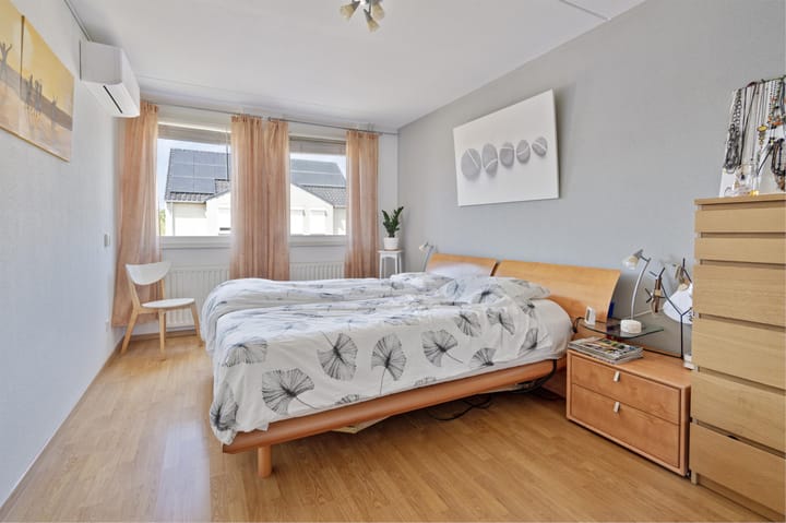 Foto 11 van Veldekestraat 18