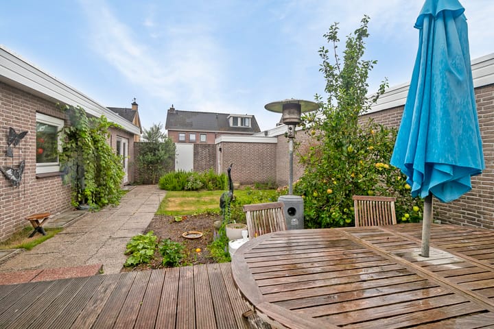 Foto 25 van Meestersweg 36