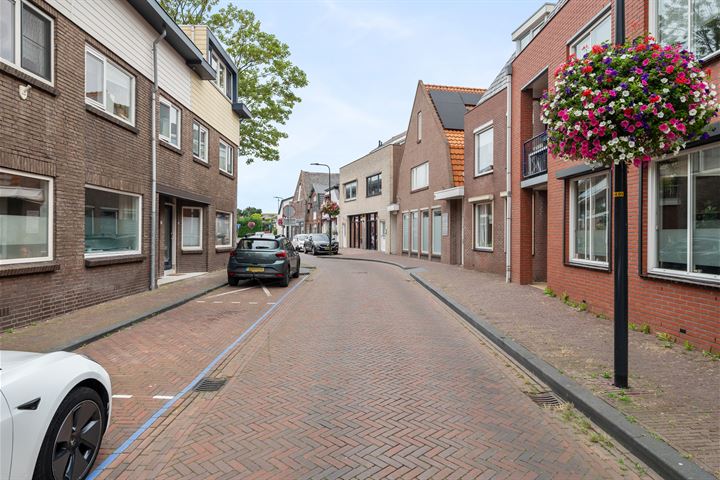 Bekijk foto 26 van Nieuwstraat 15