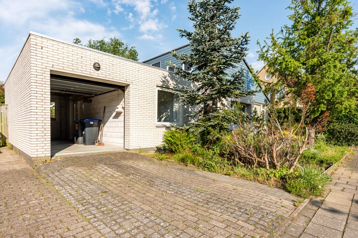 Foto 6 van Bernard Zweersstraat 25