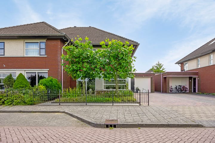 Foto 49 van Artilleriestraat 26