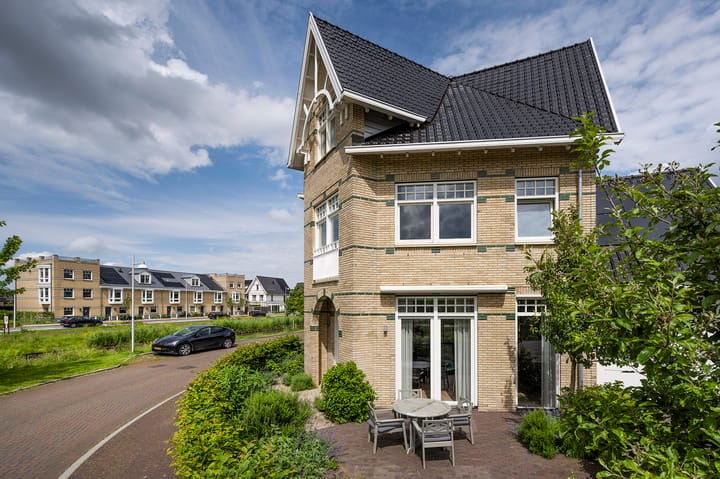 Photo 48 of Landscronerlaan 95