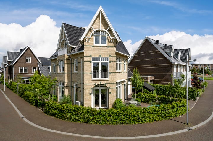 Photo 49 of Landscronerlaan 95