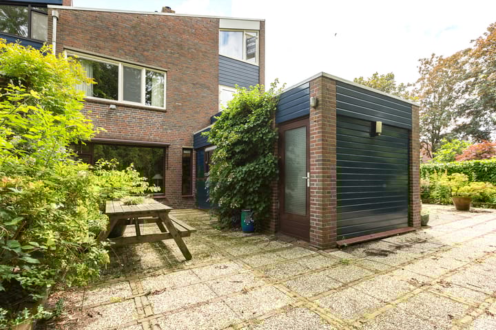 Foto 3 van Weigeliahof 10