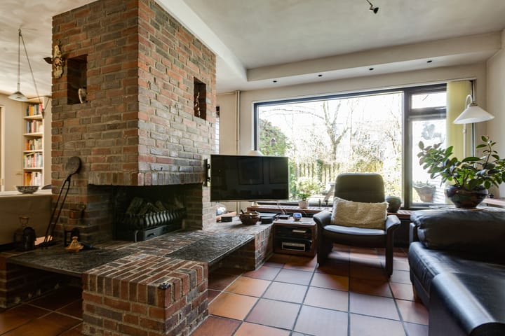 Foto 7 van Weigeliahof 10