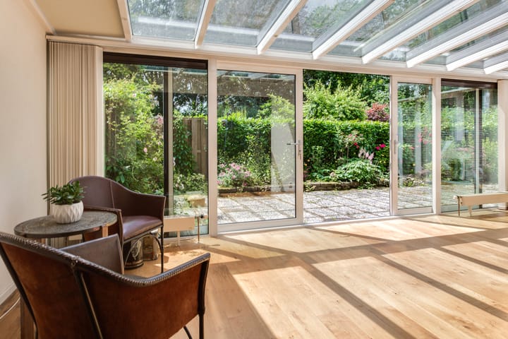 Foto 10 van Weigeliahof 10