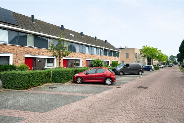 View photo 22 of Van Beethovenlaan 43