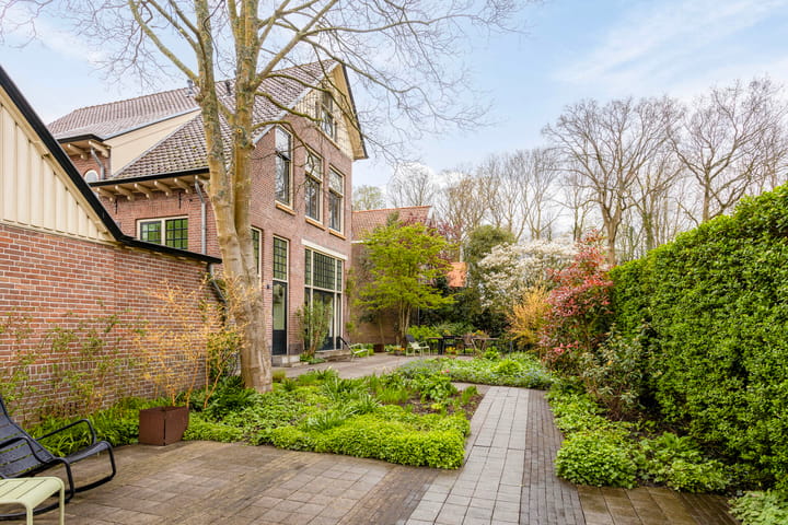 Foto 43 van Rijnsburgerweg 130