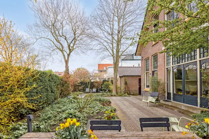 Foto 47 van Rijnsburgerweg 130