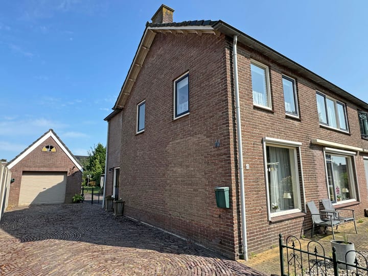 Foto 6 van Looweg 42