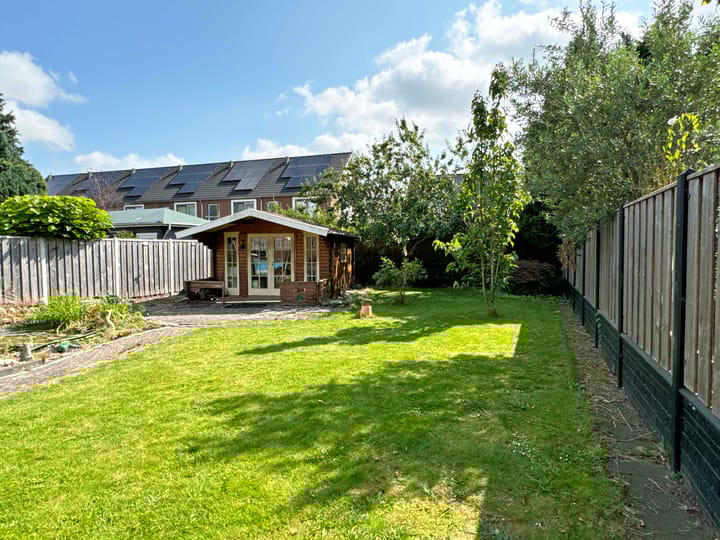 Foto 15 van Looweg 42