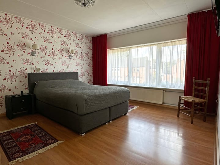 Foto 25 van Looweg 42