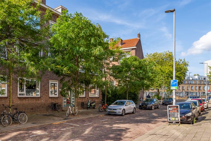 Bekijk foto 2 van Verschoorstraat 105-A