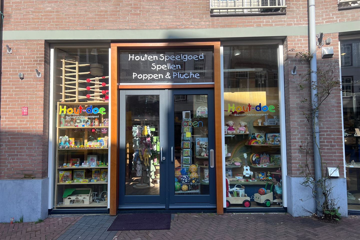 Bekijk foto 1 van Minderbroedersstraat 27