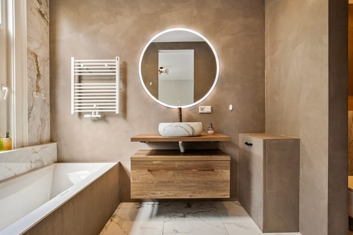 Photo 3 of Essenburgsingel 129-A01