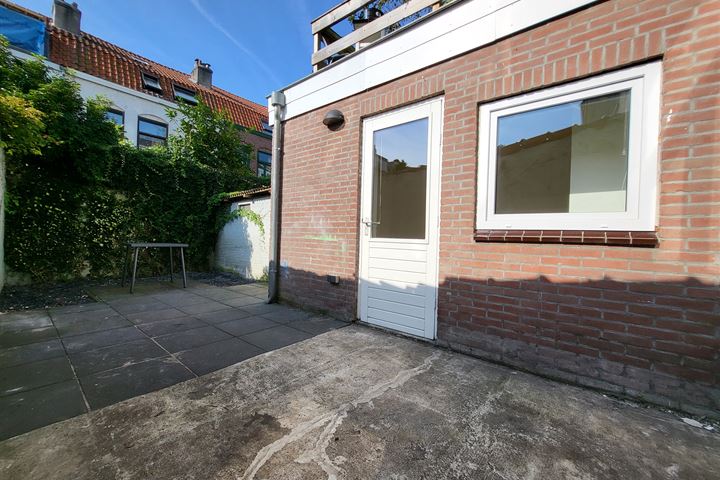 View photo 3 of Generaal De Wetstraat 18