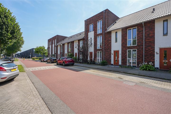 Bekijk foto 32 van Salamancastraat 16