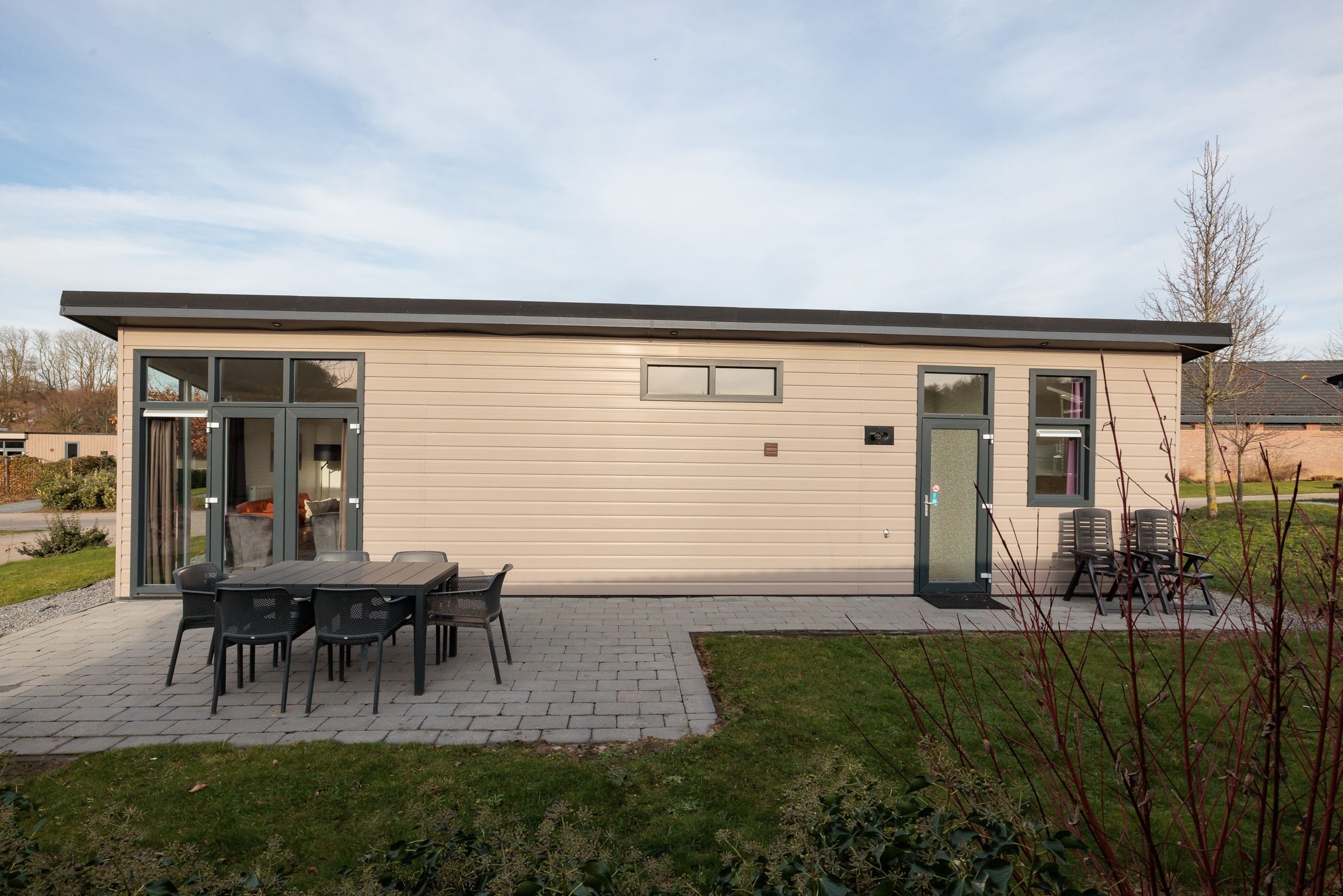 3-bedroom freehold villa in Schin op Geul — photo 3 of 5