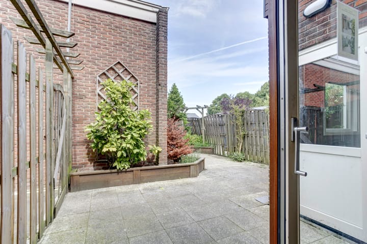 Foto 33 van Oranjestraat 42