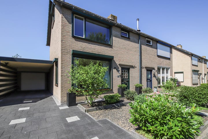 View photo 41 of Boerhaavestraat 43