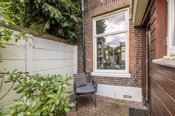 Bekijk foto 27 van Goudsbloemstraat 24