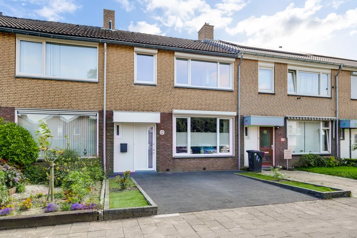 Bekijk foto 1 van Cederstraat 22