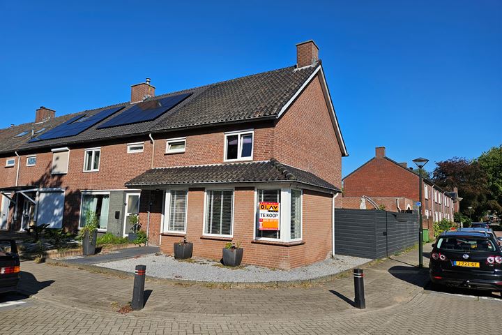 Bekijk foto 1 van Leeuwenbekstraat 39