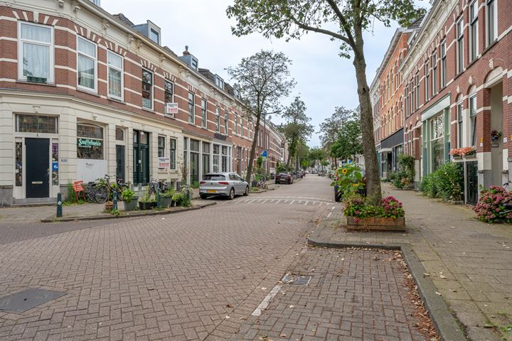 Bekijk foto 36 van 1e Pijnackerstraat 111