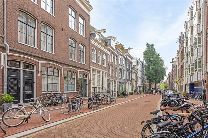 Bekijk foto 3 van Kerkstraat 85