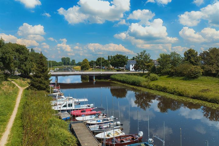 Bekijk foto 28 van Merwedelaan 2