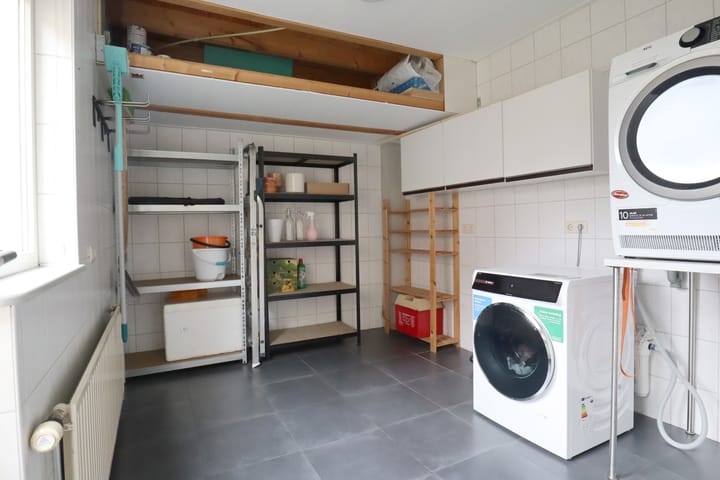 Foto 14 van Trompstraat 24