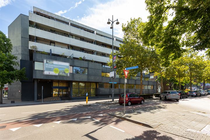 View photo 19 of Geleenstraat 69