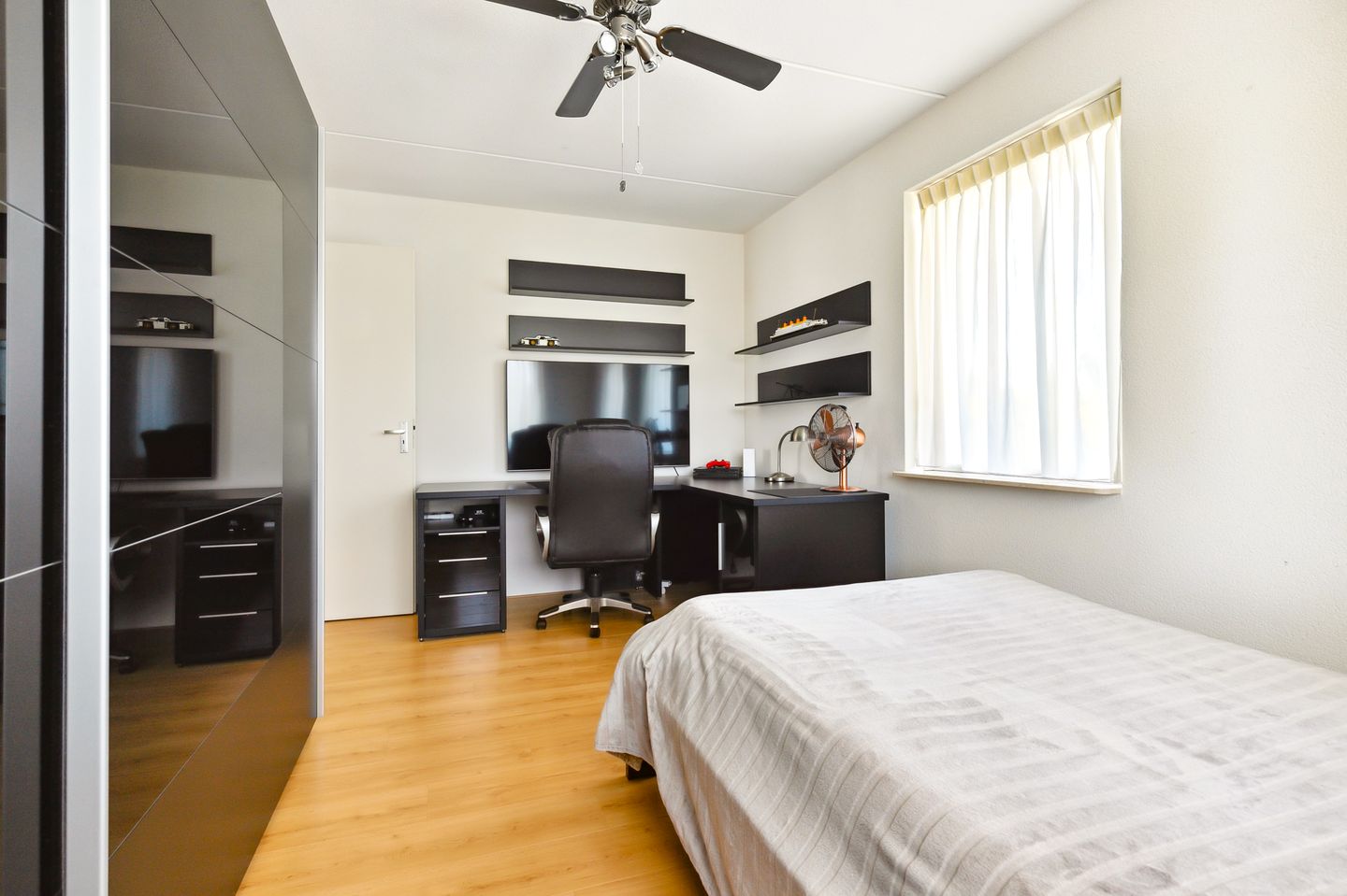 Photo 40 of Menkemaborg 30