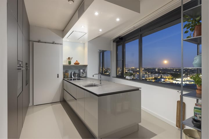 Foto 7 van Lloydkade 855