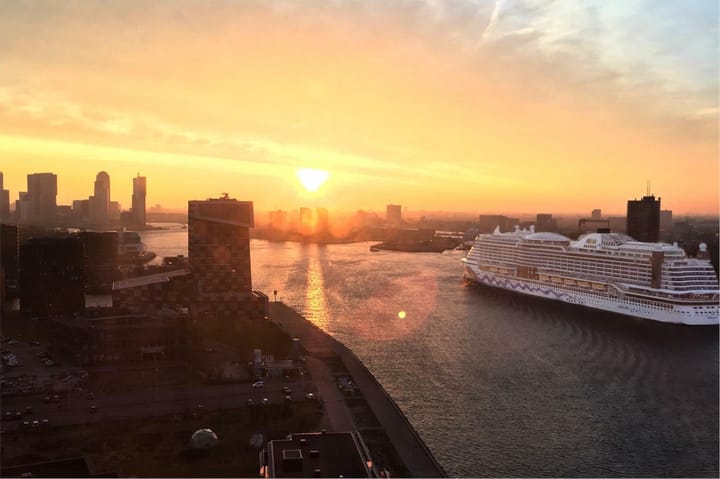 Foto 45 van Lloydkade 855