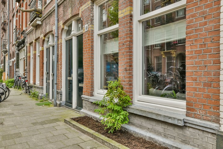 View photo 1 of Kanaalstraat 69-H