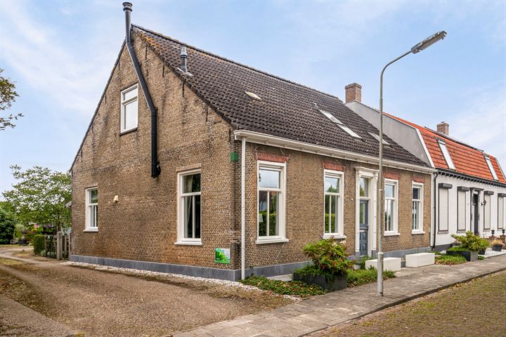 Bekijk foto 7 van Dorpsstraat 13