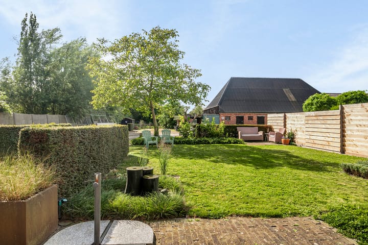 Foto 36 van Dorpsstraat 13