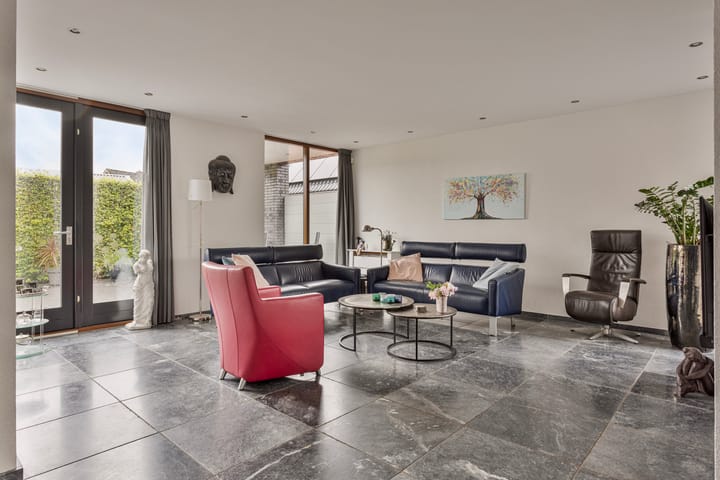 Foto 8 van Postweg 46