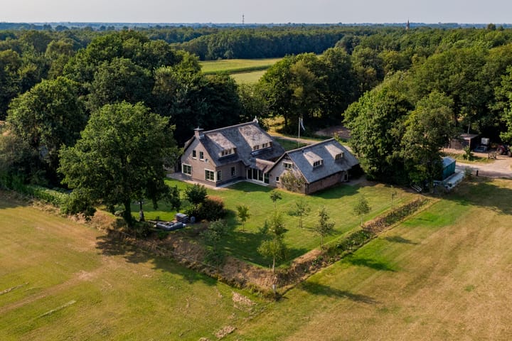 Foto 2 van Overburen 23