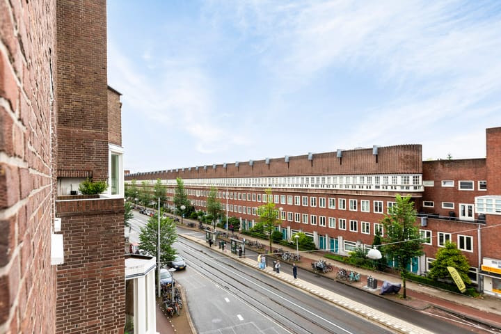 Photo 20 of Jan van Galenstraat 289-3