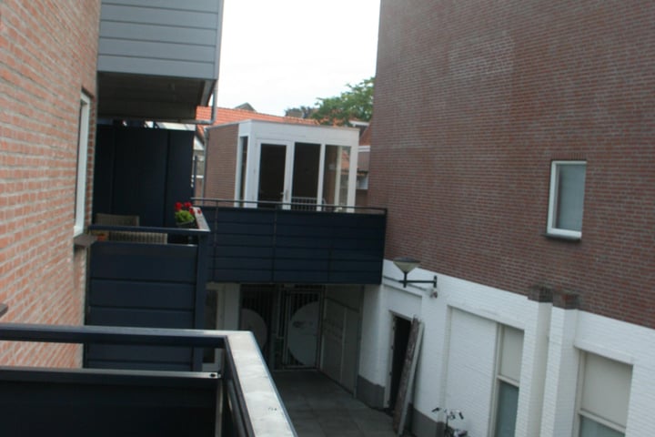 Bekijk foto 13 van Kaatsbaan 14