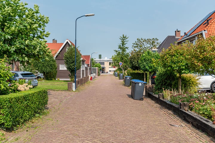 Bekijk foto 44 van Badweg 11