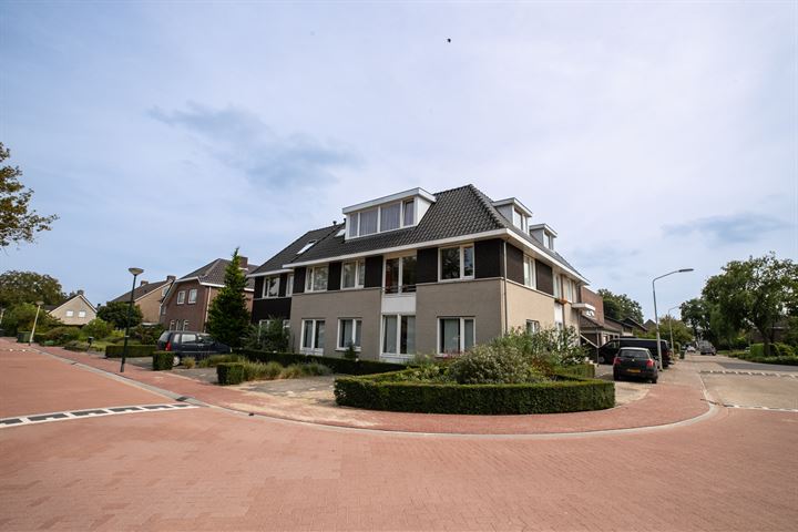 Bekijk foto 29 van Margrietstraat 49-D