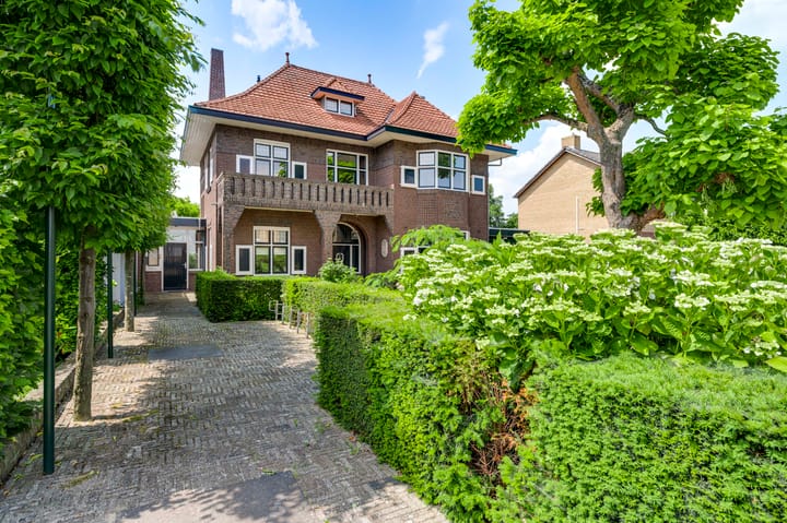 Photo 1 of Pastoor-Janssenstraat 3