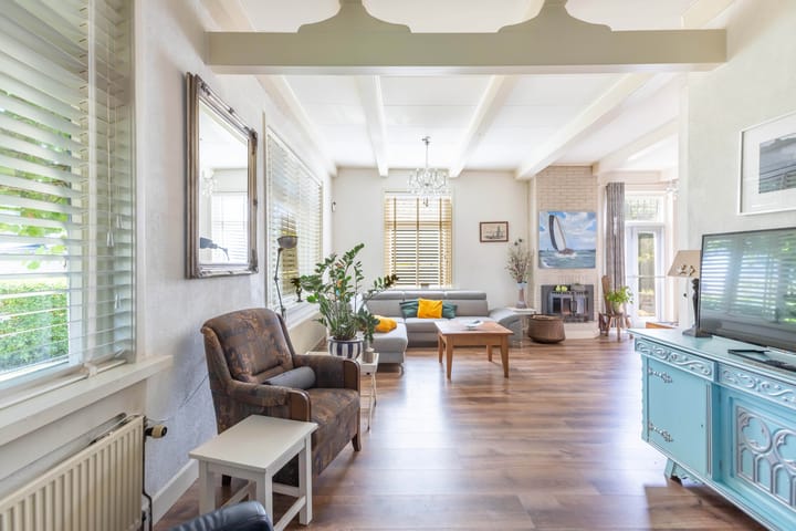 Foto 2 van Stationsweg 8