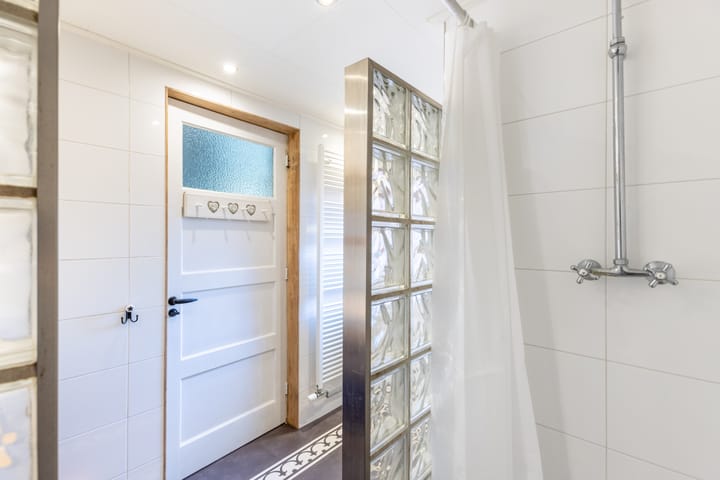 Foto 24 van Stationsweg 8